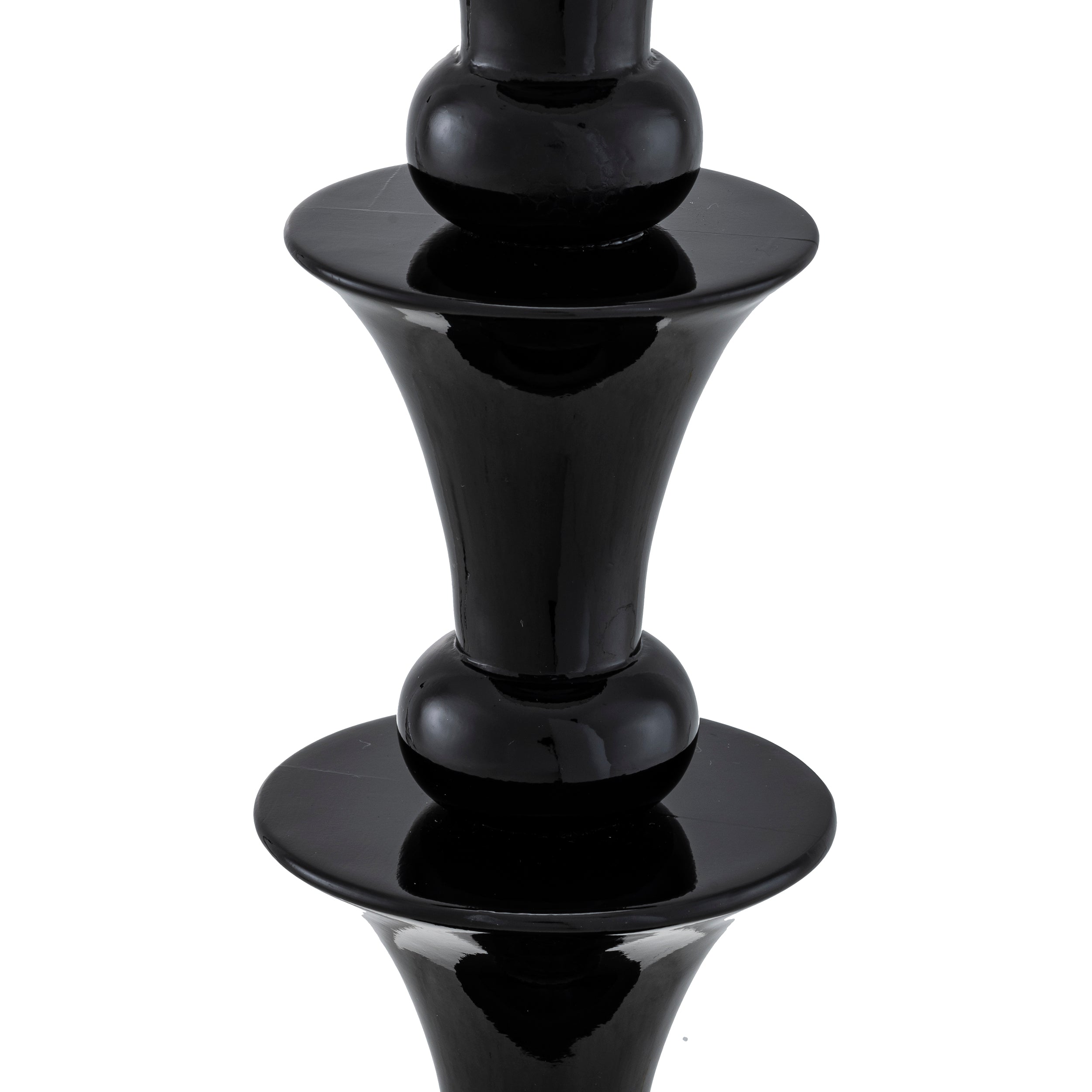 Piano black finish | black granite base