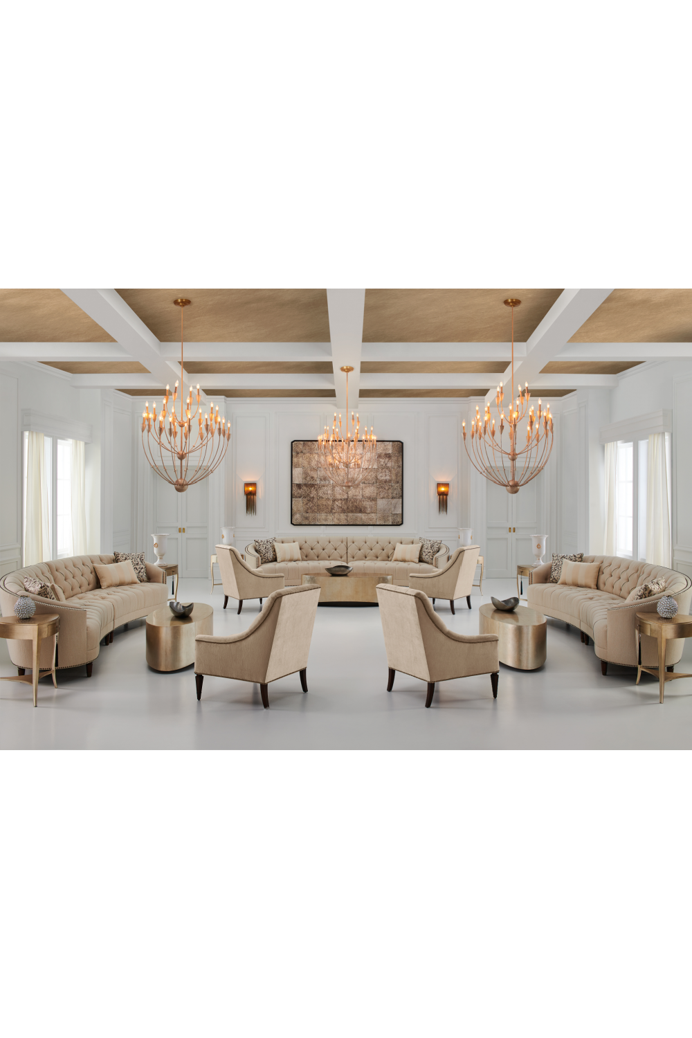 Pikowana sofa obszyta gwoździami | Caracole Laf | Caracole.eu.com