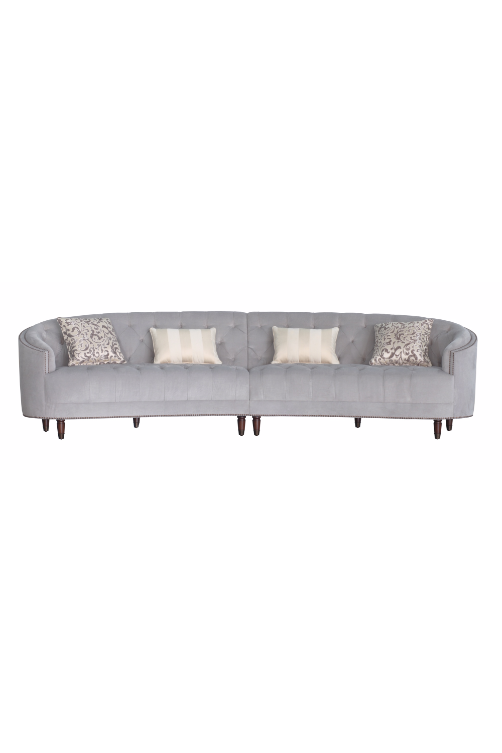 Pikowana sofa obszyta gwoździami | Caracole Laf | Caracole.eu.com