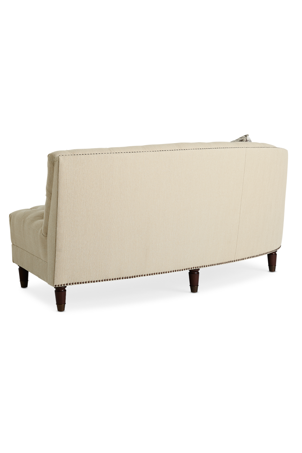 Sofa pikowana z ćwiekami