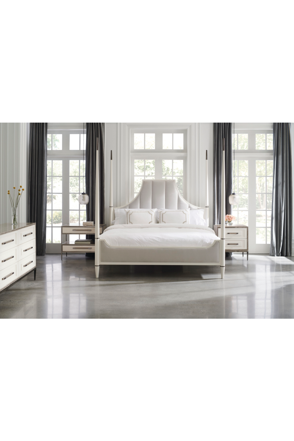 Stolik nocny w brązowej ramie | Caracole Dual Impressions | Caracole.eu.com