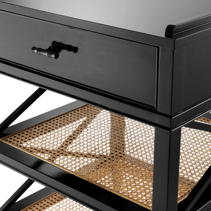 Stolik boczny Eichholtz Bahamas, czarne wykończenie, naturalna trzcina