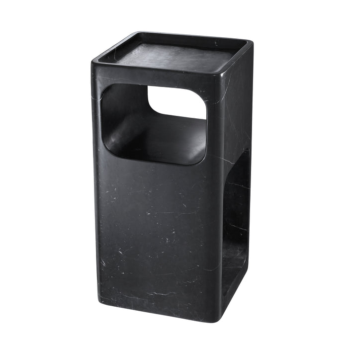 Stolik boczny Eichholtz Adler, czarny marmur, 28 x 28 x H. 55 cm