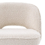 Zestaw dwóch hockerów Eichholtz Cliff w tkaninie Bouclé cream