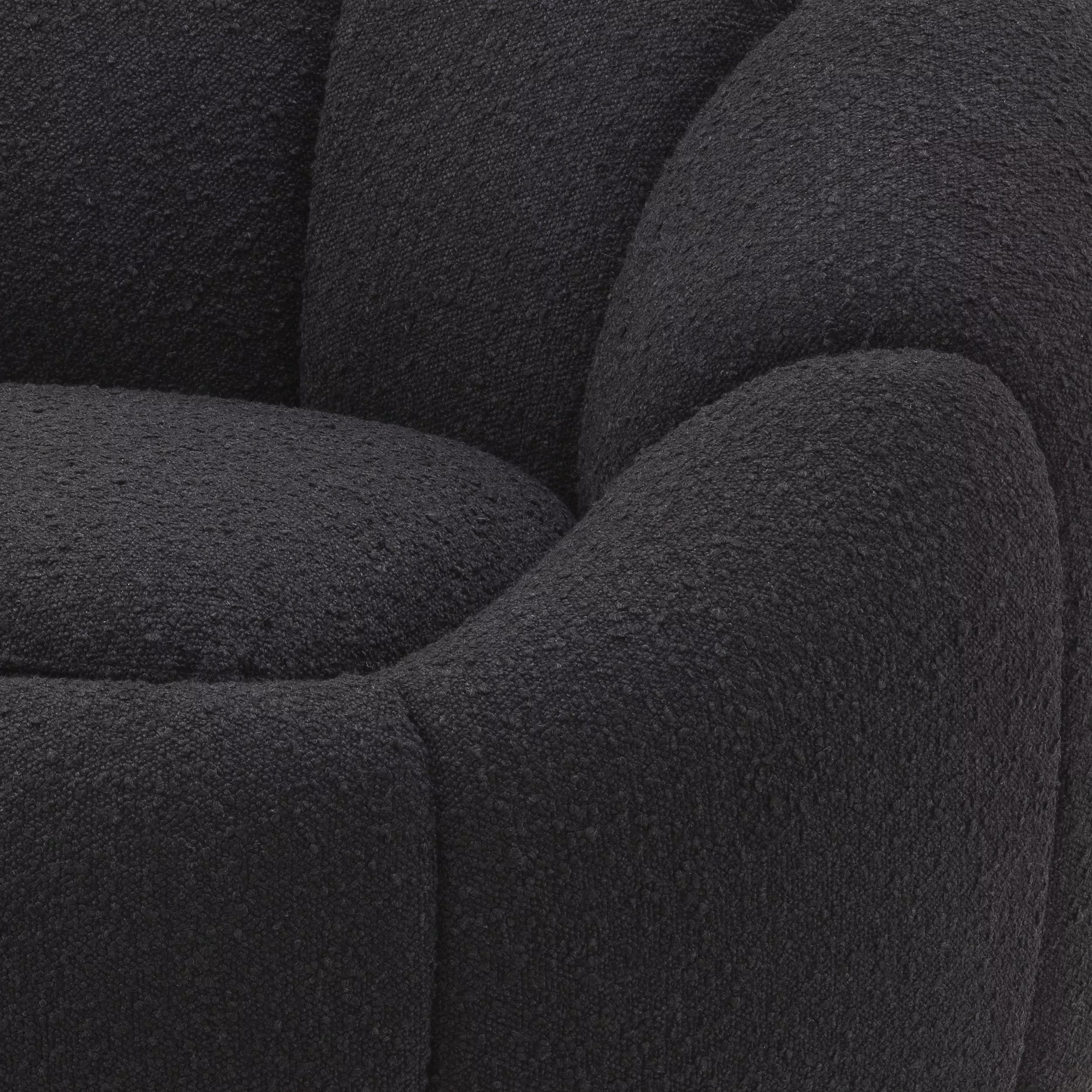 Bouclé black