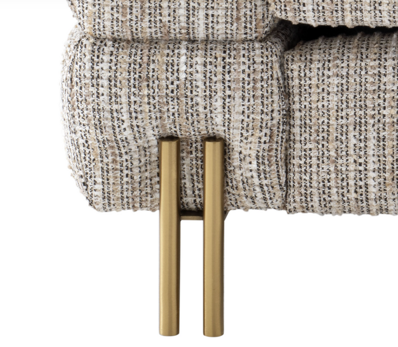 Fotel York Eichholtz w tapicerce Mademoiselle